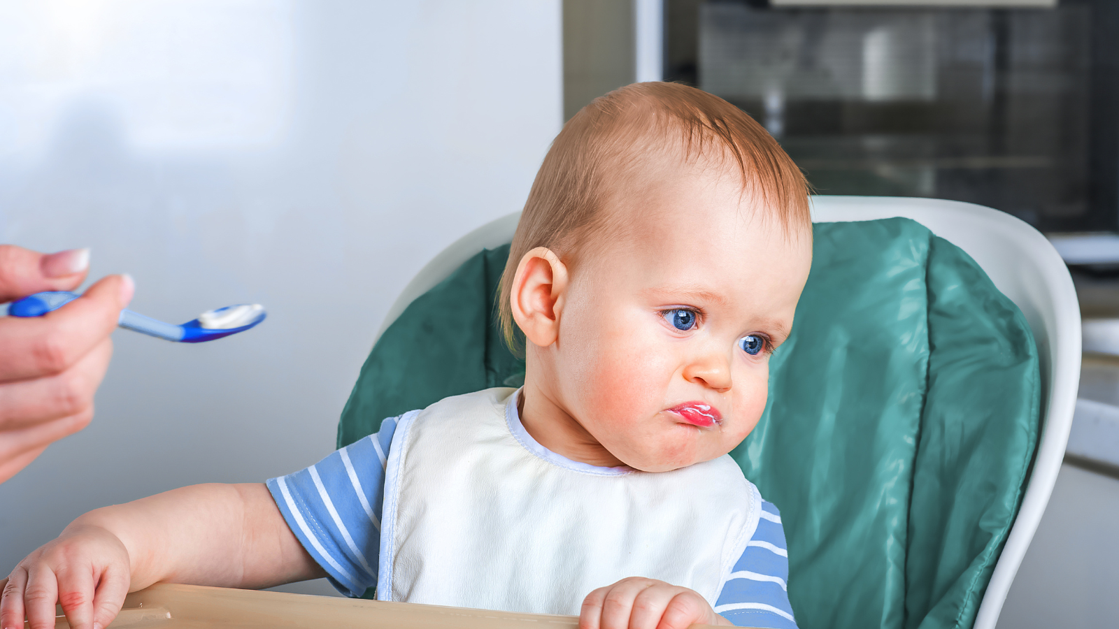 Trẻ Biếng Ăn Phải Làm Sao? 5 Bí Quyết Giúp Mẹ Xử Lý Hiệu Quả